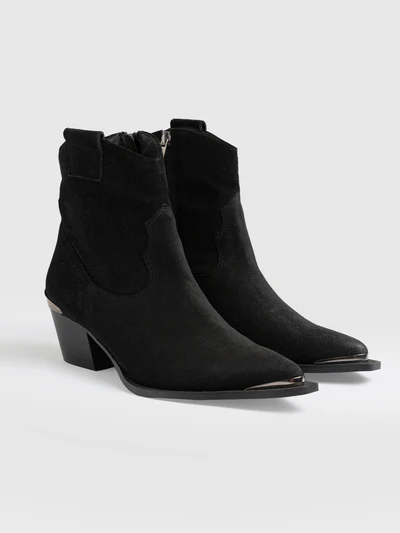 Dallas Metal Boot